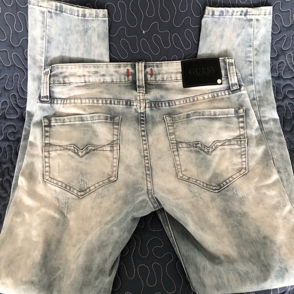 Mens Guess medium rise skinny scotch fit jeans - Picture 2 of 2